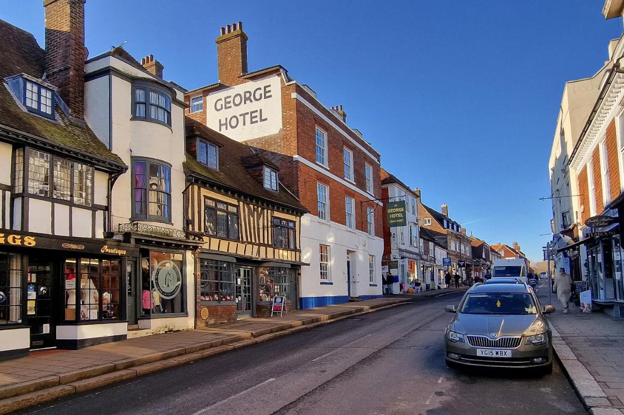 The George Hotel Battle Exterior photo